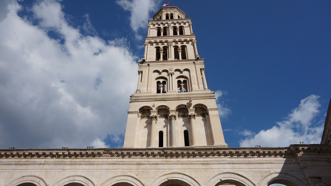 Glockenturm des hl Dominus Split